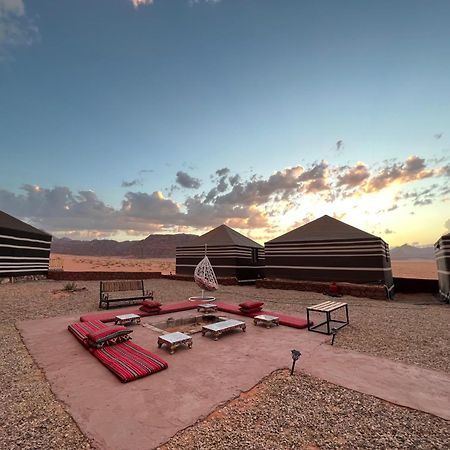 Bedouin Life Camp Hotel Wadi Rum Exterior foto