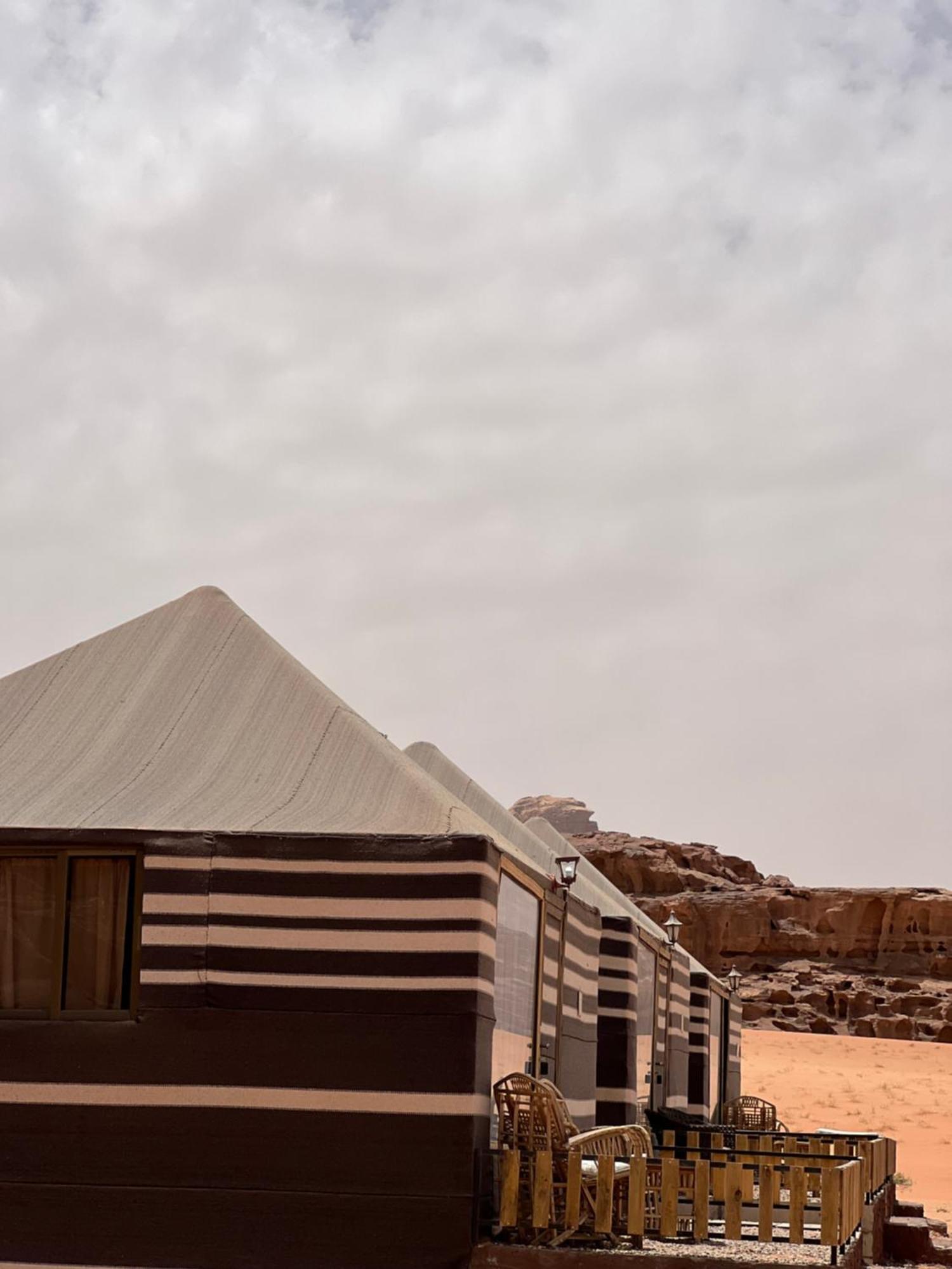 Bedouin Life Camp Hotel Wadi Rum Exterior foto