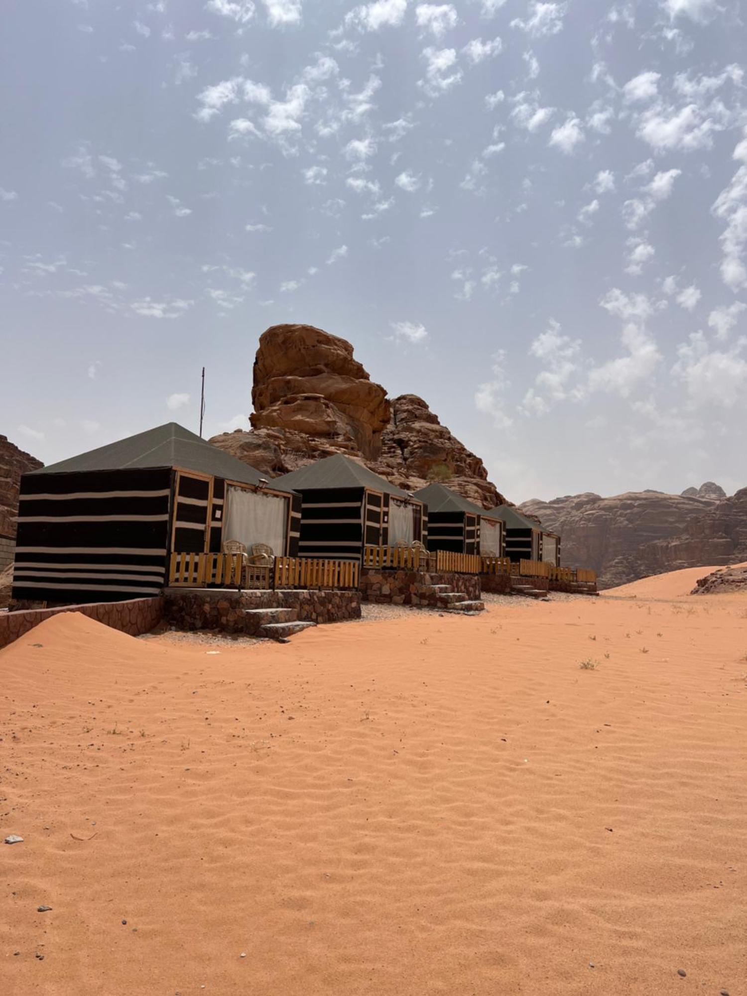 Bedouin Life Camp Hotel Wadi Rum Exterior foto