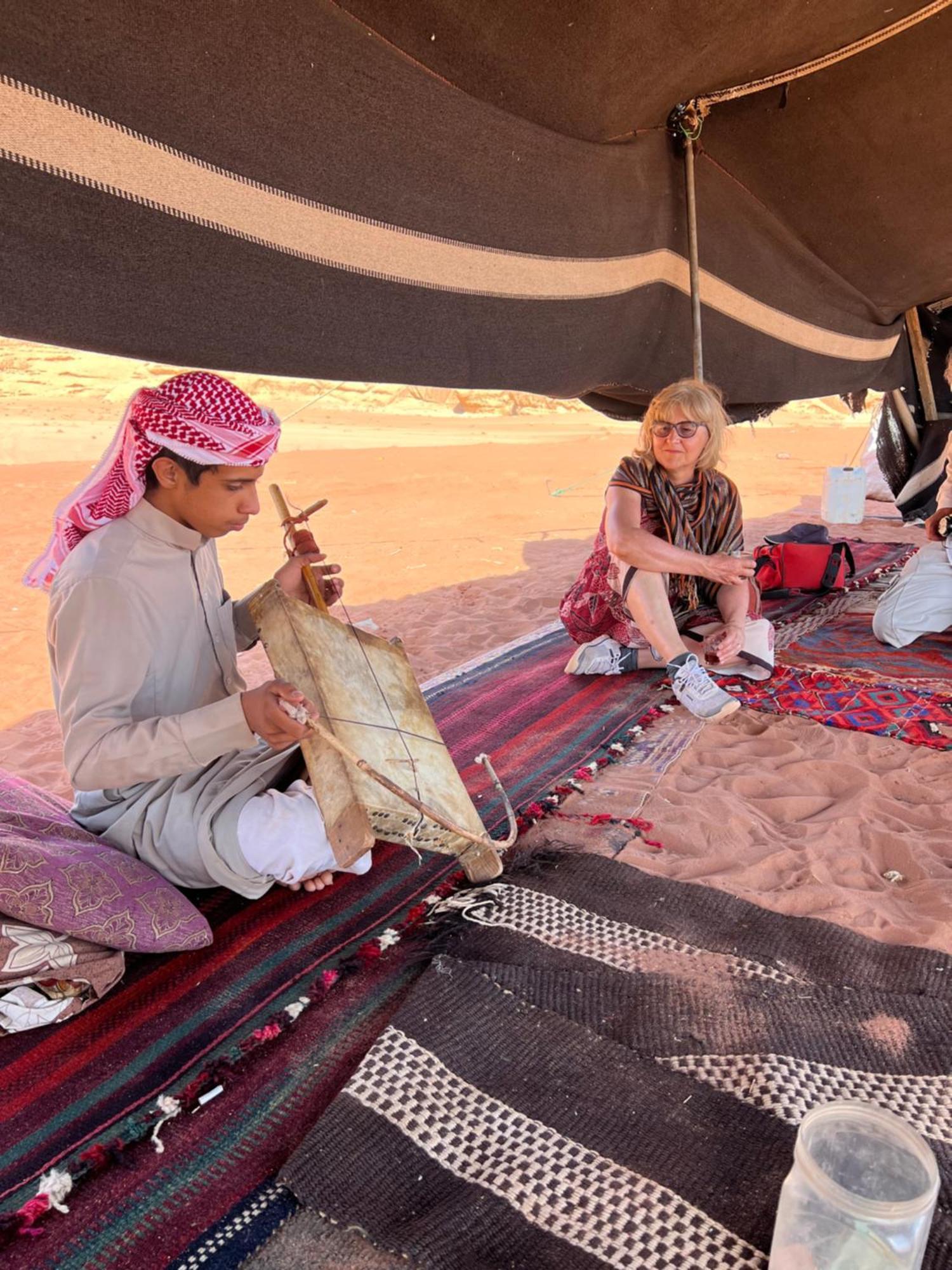 Bedouin Life Camp Hotel Wadi Rum Exterior foto